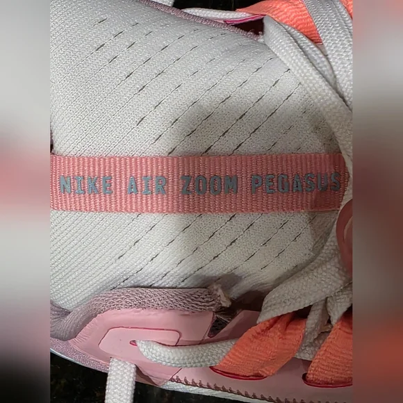 Nike Air Zoom Pegasus Road Running Womans Size 11, EUC - Picture 6 of 7